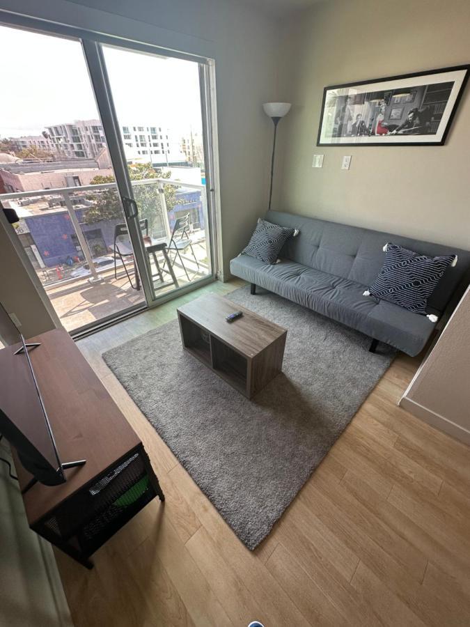 Cozy 1 Bedroom At Santa Monica Appartamento